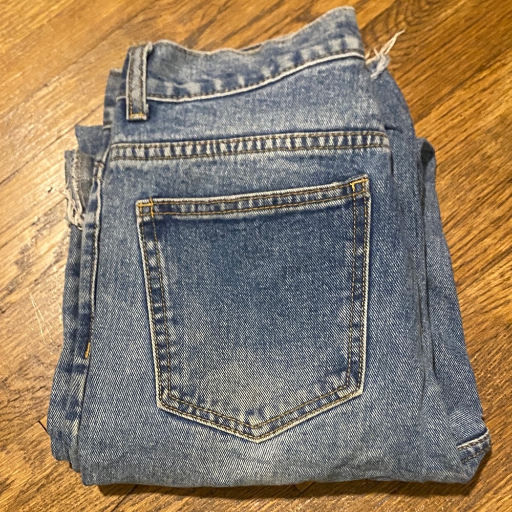 PrettyLittleThing womens striaght leg Denim Jeans size 4